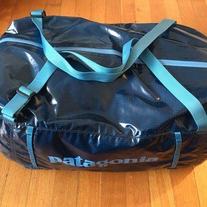 Patagonia blue duffel bag Black Hole 45L